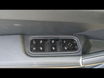 Photo 16 du bon plan PORSCHE Cayenne 3.0 462ch E-Hybrid occasion à 56990 €