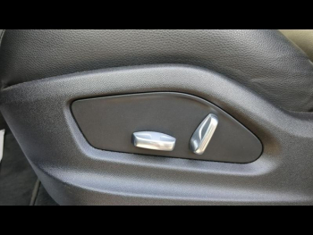 Photo 18 du bon plan PORSCHE Cayenne 3.0 462ch E-Hybrid occasion à 56990 €