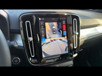 Photo 21 du bon plan VOLVO XC40 B3 163ch Ultra DCT 7 occasion à 46290 €