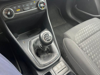 Photo 17 du bon plan FORD Fiesta 1.0 EcoBoost 95ch Titanium 5p occasion à 12490 €