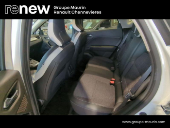 Photo 10 du bon plan RENAULT Captur 1.6 E-Tech hybride rechargeable 160ch Intens -21 occasion à 19999 €
