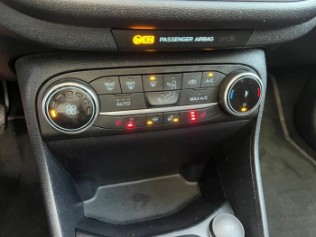 Photo 15 du bon plan FORD Fiesta 1.0 Flexifuel 95ch ST-Line X 5p occasion à 14900 €