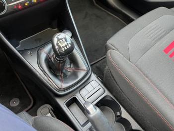 Photo 16 du bon plan FORD Fiesta 1.0 Flexifuel 95ch ST-Line X 5p occasion à 14900 €