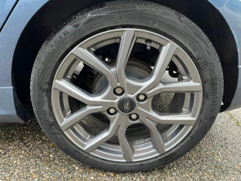 Photo 22 du bon plan FORD Fiesta 1.0 Flexifuel 95ch ST-Line X 5p occasion à 14900 €