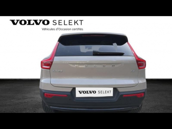 Photo 8 du bon plan VOLVO XC40 B4 197ch Ultra DCT 7 occasion à 44805 €
