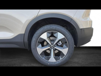 Photo 12 du bon plan VOLVO XC40 B4 197ch Ultra DCT 7 occasion à 44805 €