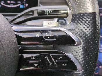 Photo 32 du bon plan MERCEDES-BENZ Classe C Break 300 e 204+129ch AMG Line occasion à 22900 €