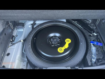 Photo 9 du bon plan VOLVO XC40 B3 163ch Ultra DCT 7 occasion à 39990 €