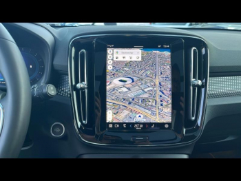 Photo 23 du bon plan VOLVO XC40 B3 163ch Ultra DCT 7 occasion à 39990 €