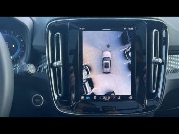 Photo 28 du bon plan VOLVO XC40 B3 163ch Ultra DCT 7 occasion à 39990 €