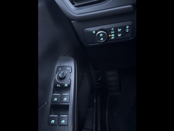 Photo 19 du bon plan FORD Kuga 2.5 Duratec 190ch FHEV E85 ST-Line Business BVA occasion à 27491 €