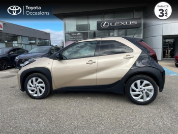 Photo 3 du bon plan TOYOTA Aygo X 1.0 VVT-i 72ch Design S-CVT occasion à 15290 €