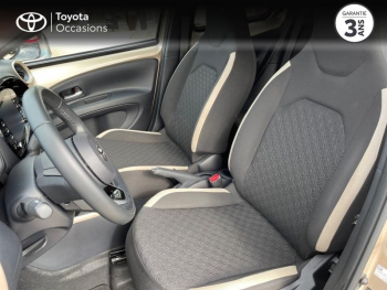 Photo 11 du bon plan TOYOTA Aygo X 1.0 VVT-i 72ch Design S-CVT occasion à 15290 €