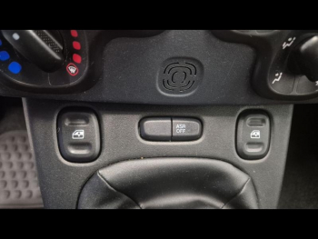 Photo 13 du bon plan FIAT Panda 1.2 8v 69ch S&S  Euro6D occasion à 8900 €