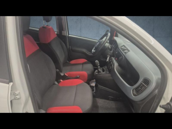 Photo 17 du bon plan FIAT Panda 1.2 8v 69ch S&S  Euro6D occasion à 8900 €
