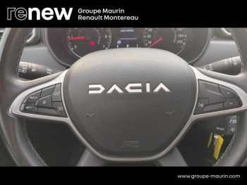 Photo 24 du bon plan DACIA Duster 1.5 Blue dCi 115ch  Journey 4x4 occasion à 24900 €