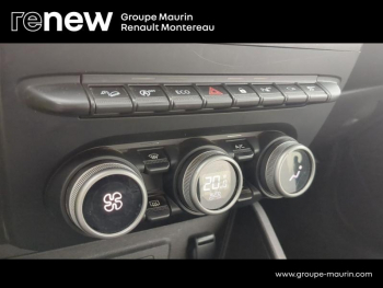 Photo 28 du bon plan DACIA Duster 1.5 Blue dCi 115ch  Journey 4x4 occasion à 24900 €