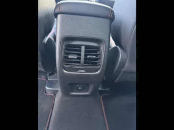 Photo 11 du bon plan FORD Kuga 2.5 Duratec 180ch Hybrid FlexiFuel ST-Line Powershift occasion à 31891 €