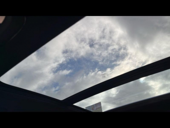 Photo 19 du bon plan VOLVO XC40 B3 163ch Ultra DCT 7 occasion à 39990 €