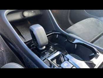 Photo 21 du bon plan VOLVO XC40 B3 163ch Ultra DCT 7 occasion à 39990 €