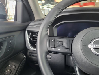 Photo 23 du bon plan NISSAN X-Trail e-4orce 213ch N-Connecta 7 places occasion à 43990 €