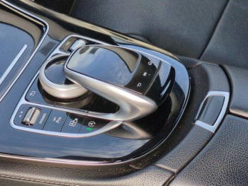 Photo 19 du bon plan MERCEDES-BENZ Classe E 350 d 258ch Fascination 9G-Tronic occasion à 24980 €