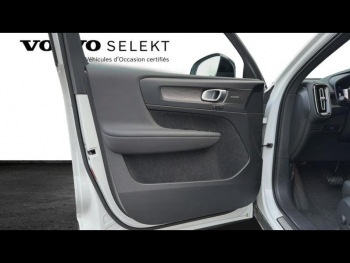 Photo 13 du bon plan VOLVO XC40 B3 163ch Ultra DCT 7 occasion à 40890 €