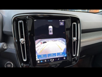 Photo 23 du bon plan VOLVO XC40 B3 163ch Ultra DCT 7 occasion à 40890 €