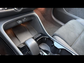 Photo 24 du bon plan VOLVO XC40 B3 163ch Ultra DCT 7 occasion à 40890 €
