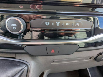 Photo 19 du bon plan FORD Transit 2T Fg VUL P350 L2H2 2.0 EcoBlue 130ch S&S Trend Business occasion à 32150 €