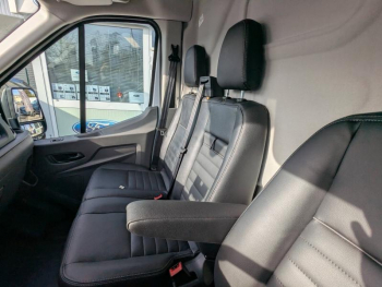 Photo 24 du bon plan FORD Transit 2T Fg VUL T350 L2H2 2.0 EcoBlue 170ch S&S Trail occasion à 33861 €