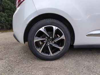 Photo 10 du bon plan DS DS 3 BlueHDi 100ch So Chic S&S occasion à 10290 €