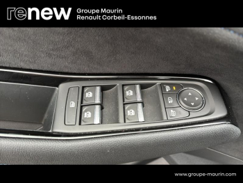 Photo 23 du bon plan RENAULT Espace 1.2 E-Tech full hybrid 200ch esprit Alpine 7 places - 25 occasion à 37478 €