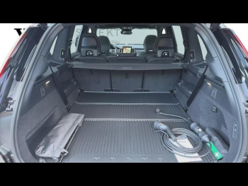 Photo 8 du bon plan VOLVO XC90 T8 AWD 310 + 145ch Black Edition Geartronic occasion à 99990 €