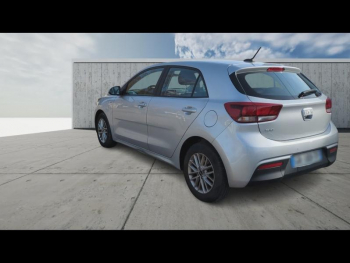 Photo 20 du bon plan KIA Rio 1.2 DPi 84ch Active occasion à 13490 €
