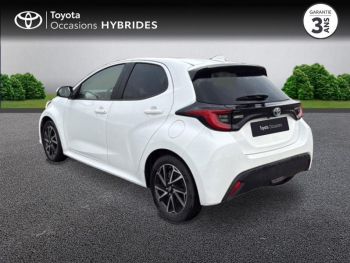 Photo 2 du bon plan TOYOTA Yaris 116h Design 5p MY22 occasion à 19290 €