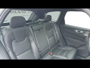 Photo 6 du bon plan VOLVO XC60 T6 Hybride Rechargeable 253 + 145ch Black Edition Geartronic 8 AWD occasion à 72900 €