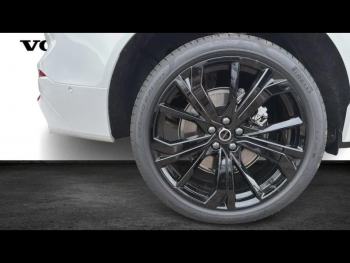 Photo 10 du bon plan VOLVO XC60 T6 Hybride Rechargeable 253 + 145ch Black Edition Geartronic 8 AWD occasion à 72900 €