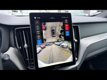 Photo 32 du bon plan VOLVO XC60 T6 Hybride Rechargeable 253 + 145ch Black Edition Geartronic 8 AWD occasion à 72900 €