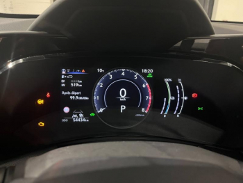 Photo 16 du bon plan LEXUS NX 450h+ Luxe 4WD MY24 occasion à 42490 €