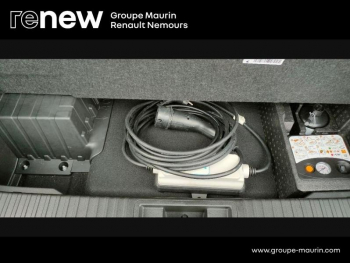 Photo 14 du bon plan RENAULT Captur 1.6 E-Tech hybride rechargeable 160ch Initiale Paris -21 occasion à 18900 €