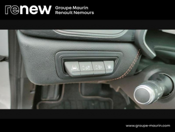 Photo 22 du bon plan RENAULT Captur 1.6 E-Tech hybride rechargeable 160ch Initiale Paris -21 occasion à 18900 €