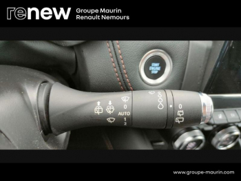 Photo 27 du bon plan RENAULT Captur 1.6 E-Tech hybride rechargeable 160ch Initiale Paris -21 occasion à 18900 €