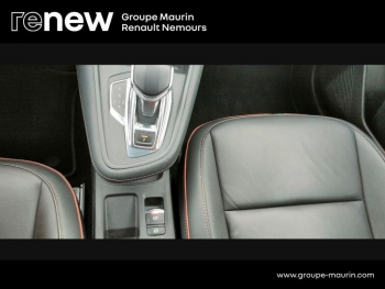 Photo 32 du bon plan RENAULT Captur 1.6 E-Tech hybride rechargeable 160ch Initiale Paris -21 occasion à 18900 €