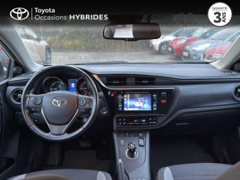 Photo 8 du bon plan TOYOTA Auris HSD 136h Design occasion à 13980 €