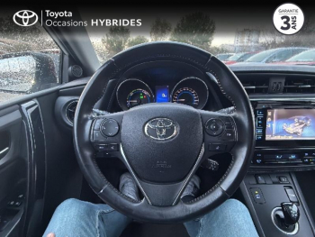 Photo 9 du bon plan TOYOTA Auris HSD 136h Design occasion à 13980 €