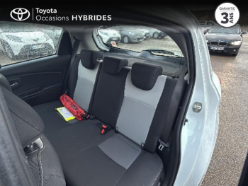 Photo 12 du bon plan TOYOTA Yaris HSD 100h Dynamic 5p occasion à 10990 €