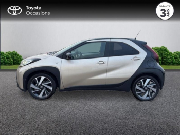 Photo 3 du bon plan TOYOTA Aygo X 1.0 VVT-i 72ch Collection S-CVT occasion à 17280 €