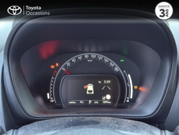 Photo 14 du bon plan TOYOTA Aygo X 1.0 VVT-i 72ch Collection S-CVT occasion à 17280 €
