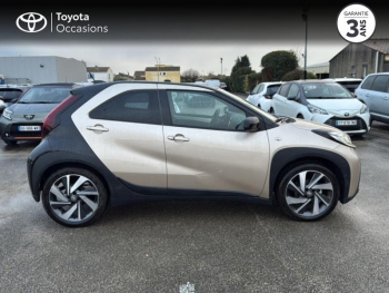 Photo 25 du bon plan TOYOTA Aygo X 1.0 VVT-i 72ch Collection S-CVT occasion à 17280 €